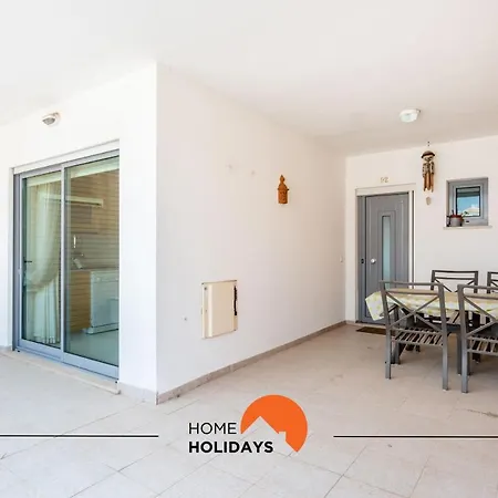 #160 V3 Branca 92 By Holidays Casa de Férias *