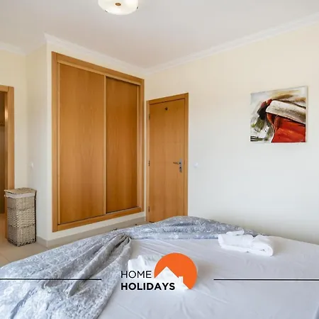 #160 V3 Branca 92 By Holidays Albufeira