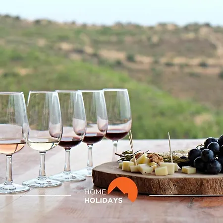 #160 V3 Branca 92 By Holidays Casa de Férias